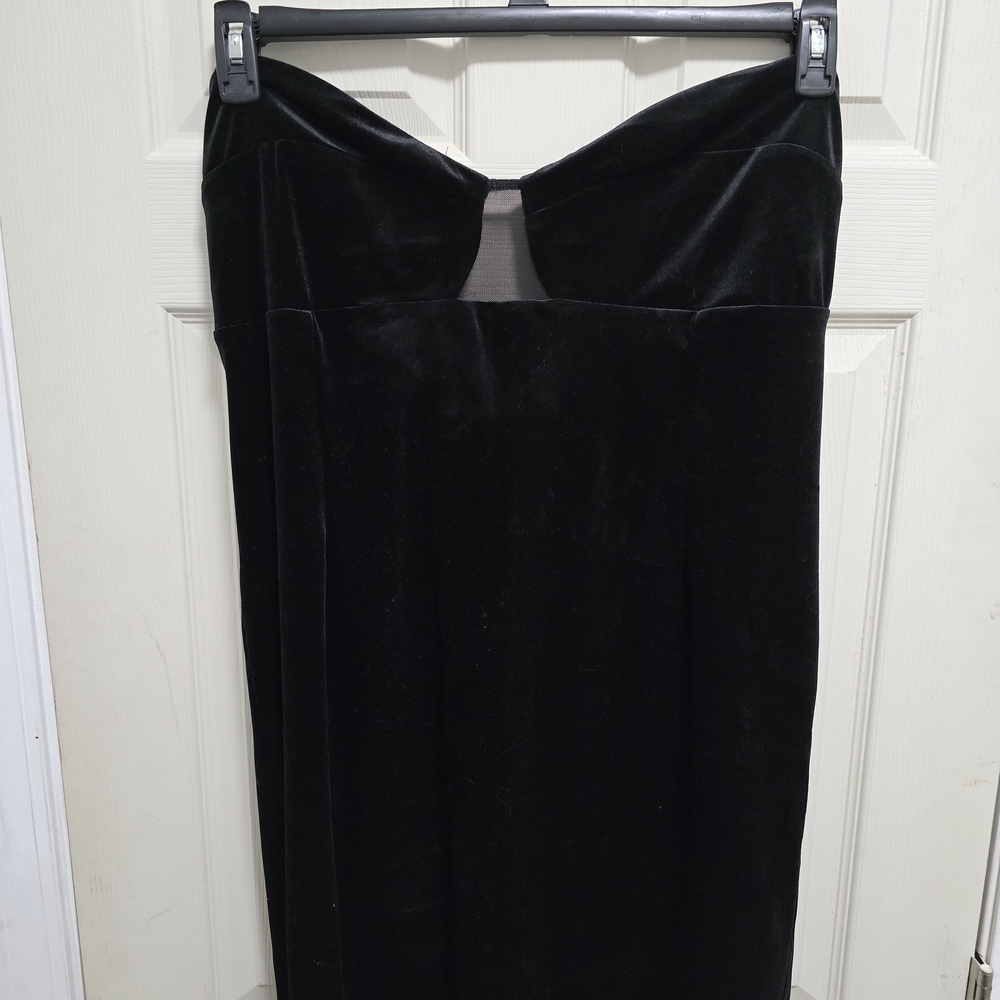 Forever 21 Black Strapless Mini Dress